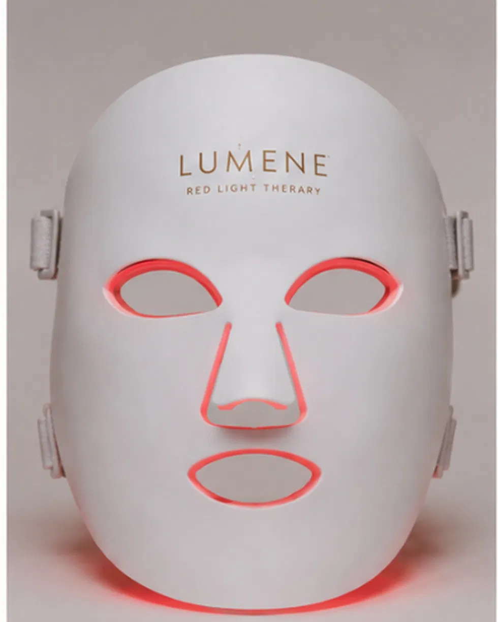 Lumene mask, front view